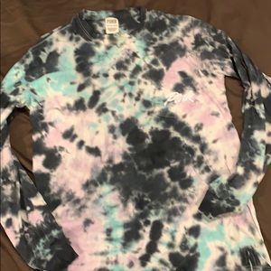 pink long sleeve shirt